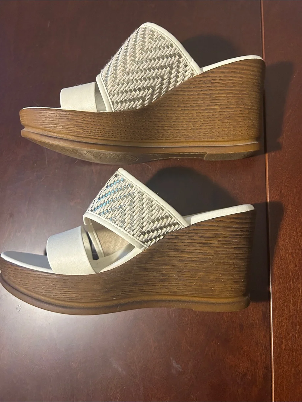 Italian Shoemakers Cream Woven Strap Slide Sandals